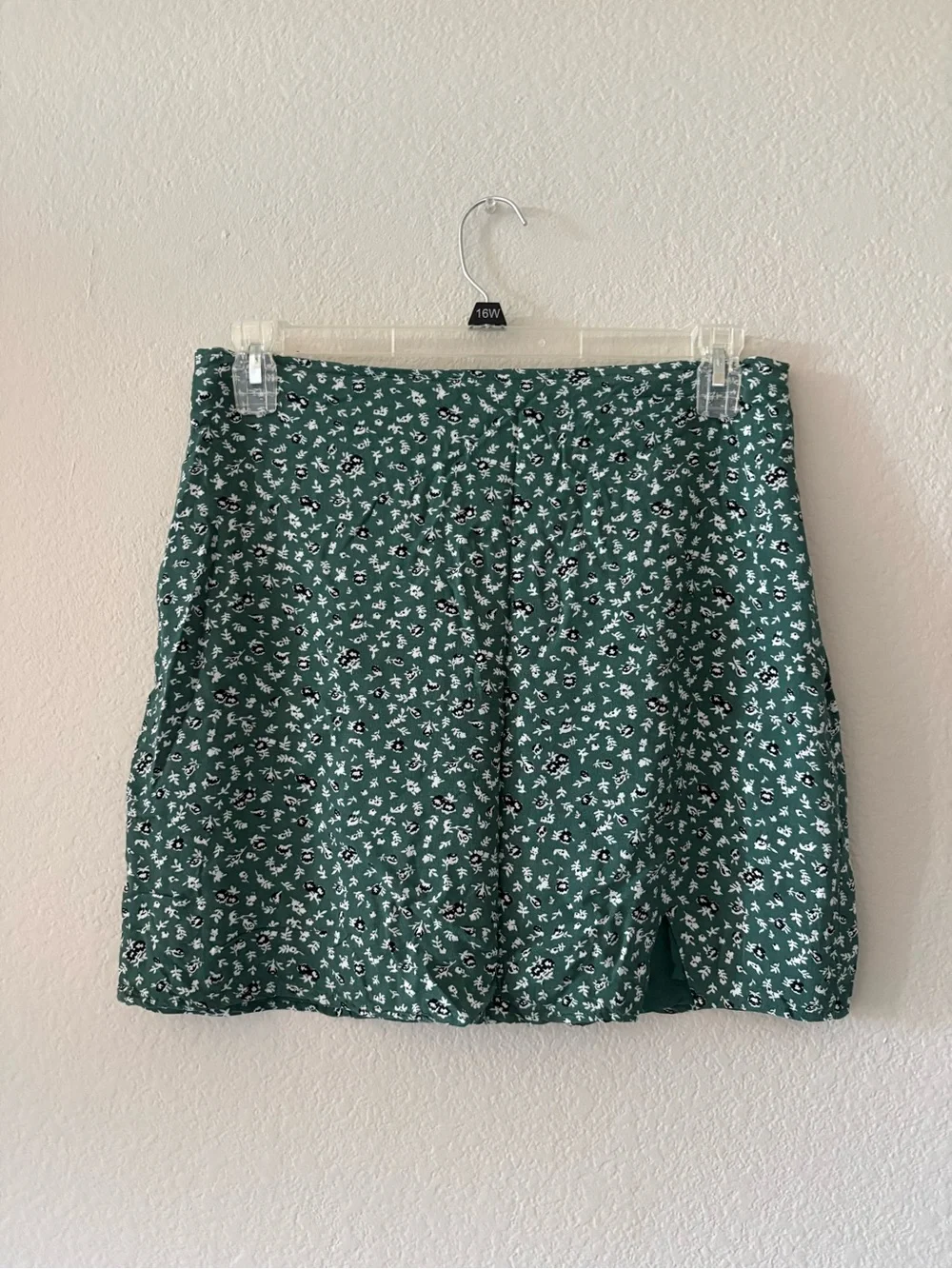 Abercrombie & Fitch Dark Green Mini Skirt with White Floral Print